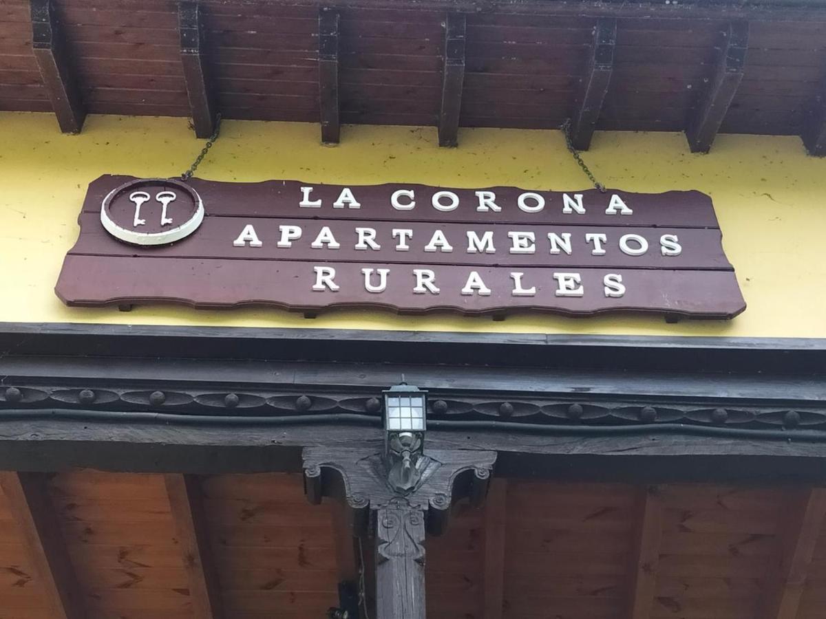 Llames de Parres Apartamentos La Corona מראה חיצוני תמונה